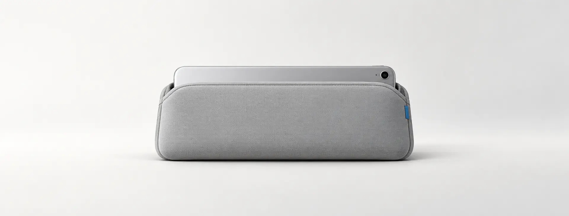 iPad 與 MacBook 收納包尺寸量測示意